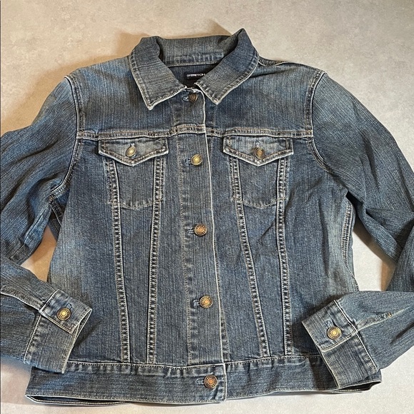 GAP Blue Denim Jean Jacket. Stretch. Large - Picture 9 of 9